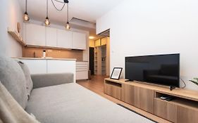 City Center Apartment - Modern & Elegant